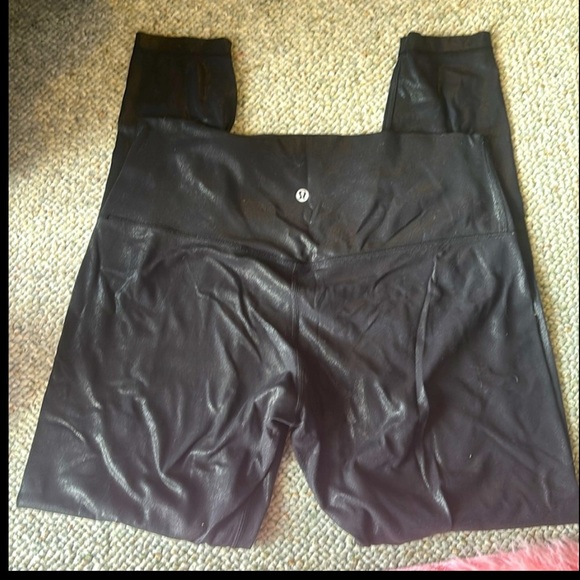 Black lululemon leggings - Picture 6 of 7